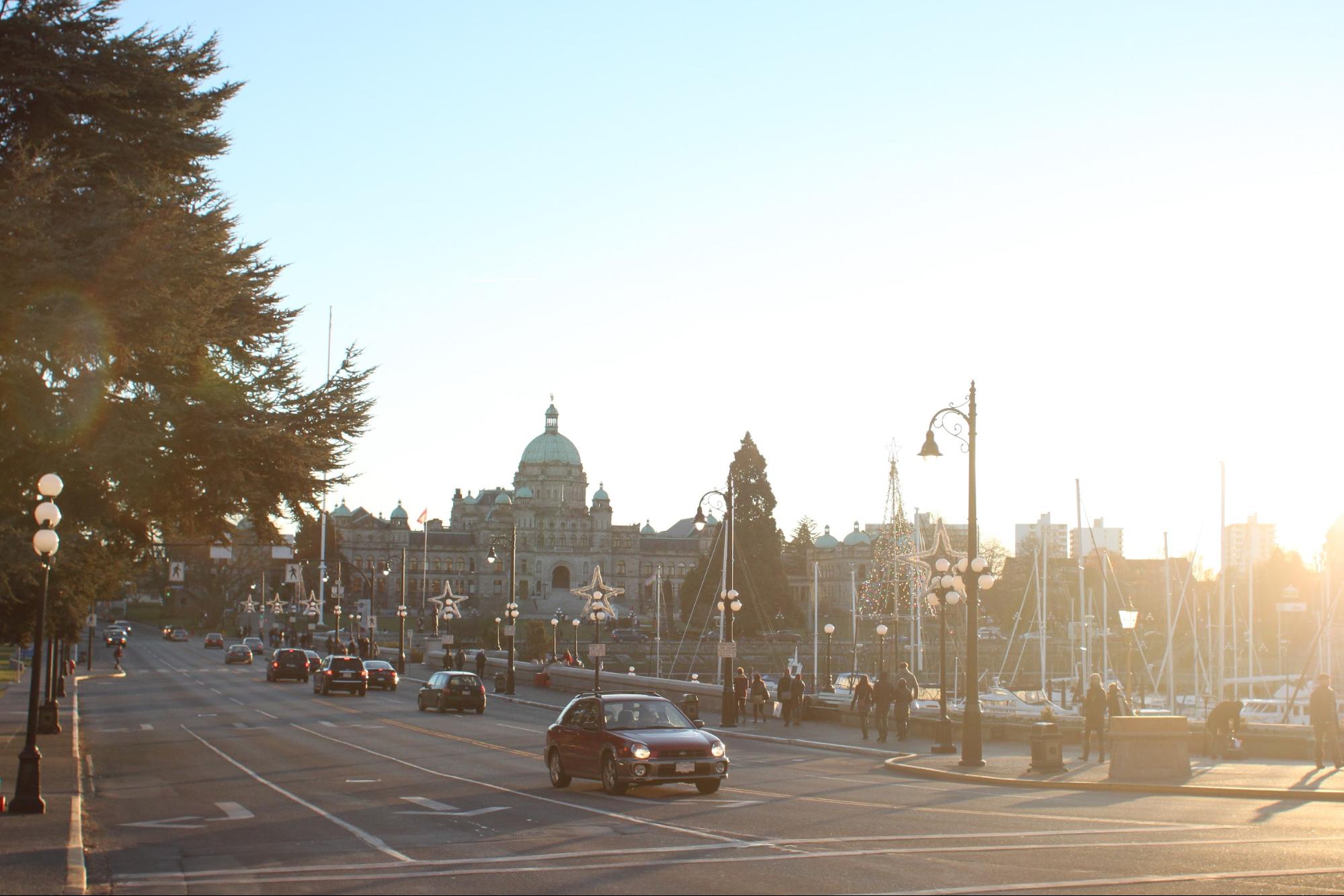 A busy Victoria Street at dusk.