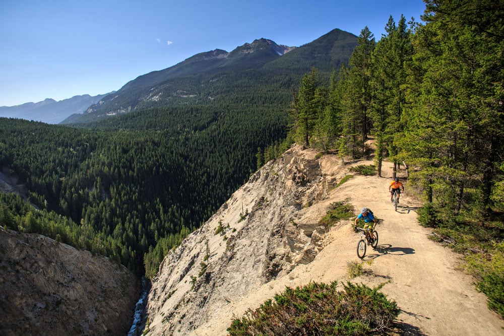Canyon Creek Trail on the Moonraker Trail System in Golden. Photo: Best Impressions/Kootenay Rockies Tourism