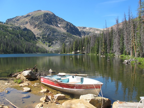 Boat available for use on Quiniscoe Lake at Cathedral Lakes Lodge