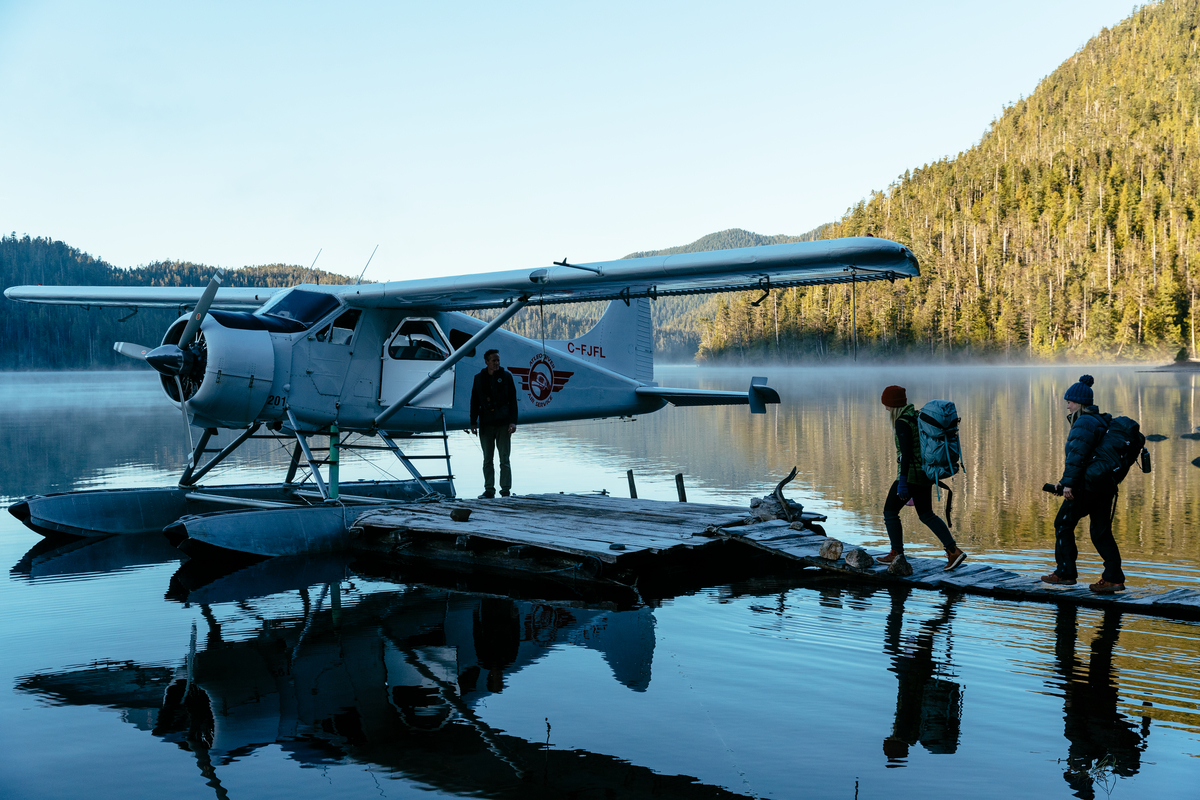 Atleo River Air Service floatplane on Pretty Girl Lake | Jeremy Koreski