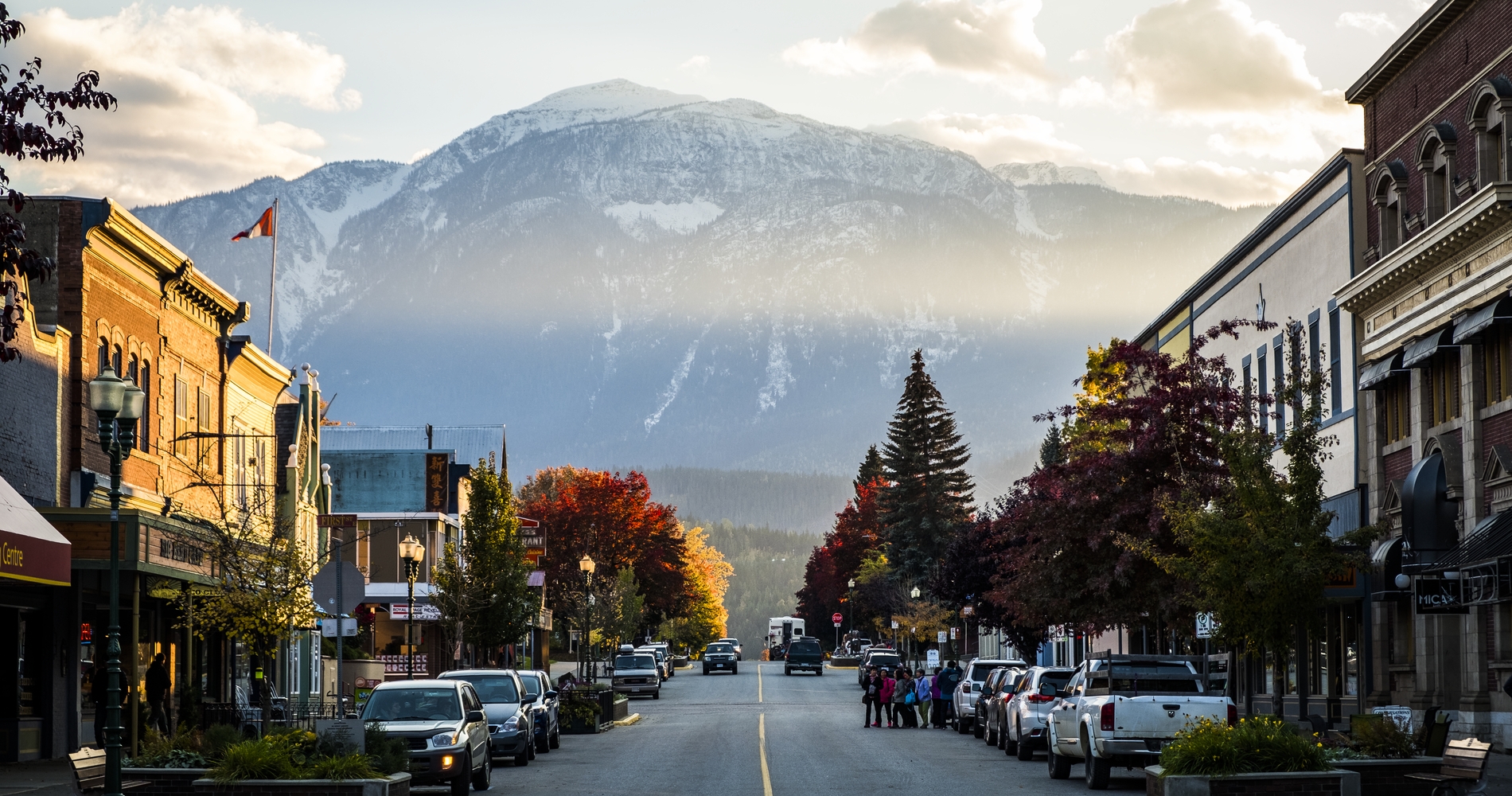 A beautiful Fall day in downtown Revelstoke with a view of the mountains. | Nolan Gale
